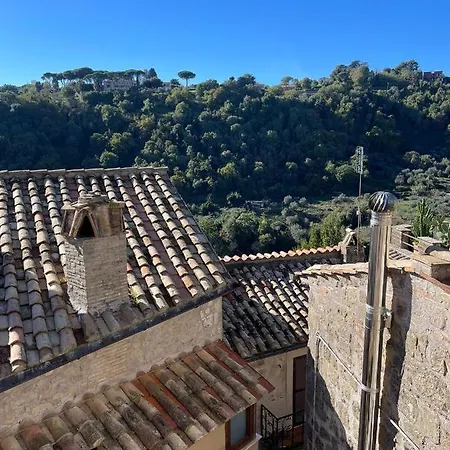 Via Camerina 3 * Castelnuovo Di Porto